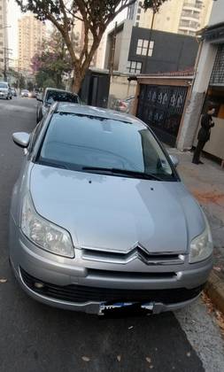 CITROËN C4 2.0 GLX 16V FLEX 4P AUTOMÁTICO CITROËN C4 2.0 GLX 16V FLEX 4P AUTOMÁTICO